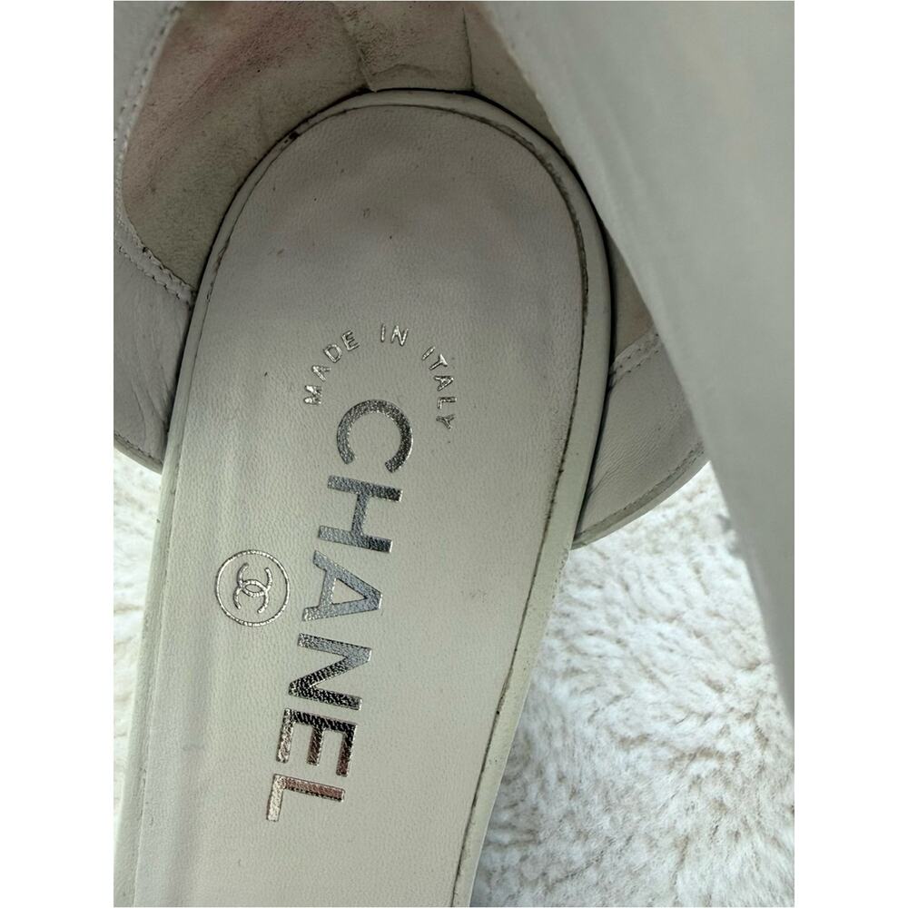 CHANEL white shoes with velvet black bow size 39 EU or 9 US Authentic - Picture 7 of 13